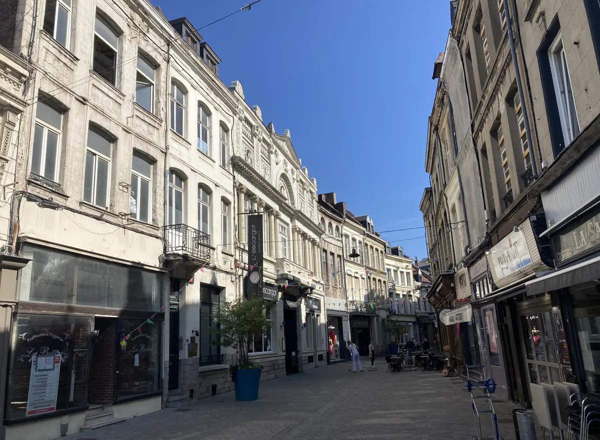 Programme de réhabilitation à Valenciennes - 50 rue de Famars, photo n° 1